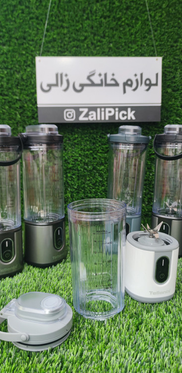 موتور بسیار پر قدرتی داره که حتی سخت ترین میوه ها مثل هویچ خرد میکنه